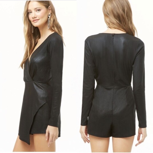 NEW Metallic Black Long Sleeve Romper - Picture 1 of 5